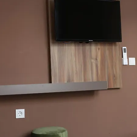 Ξενοδοχείο με διαμερίσματα Yuecemek 3*