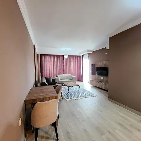 Aparthotel Yuecemek 3*