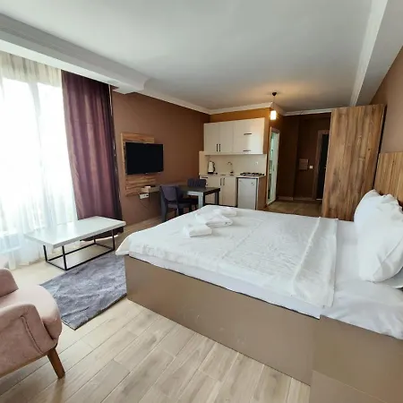 Yuecemek Apartahotel
