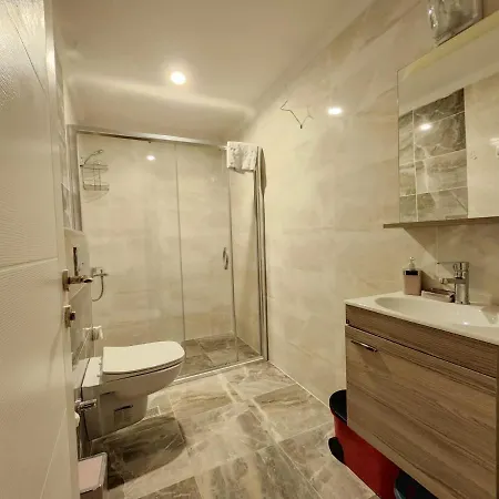 Apart-hotel Yuecemek 3*